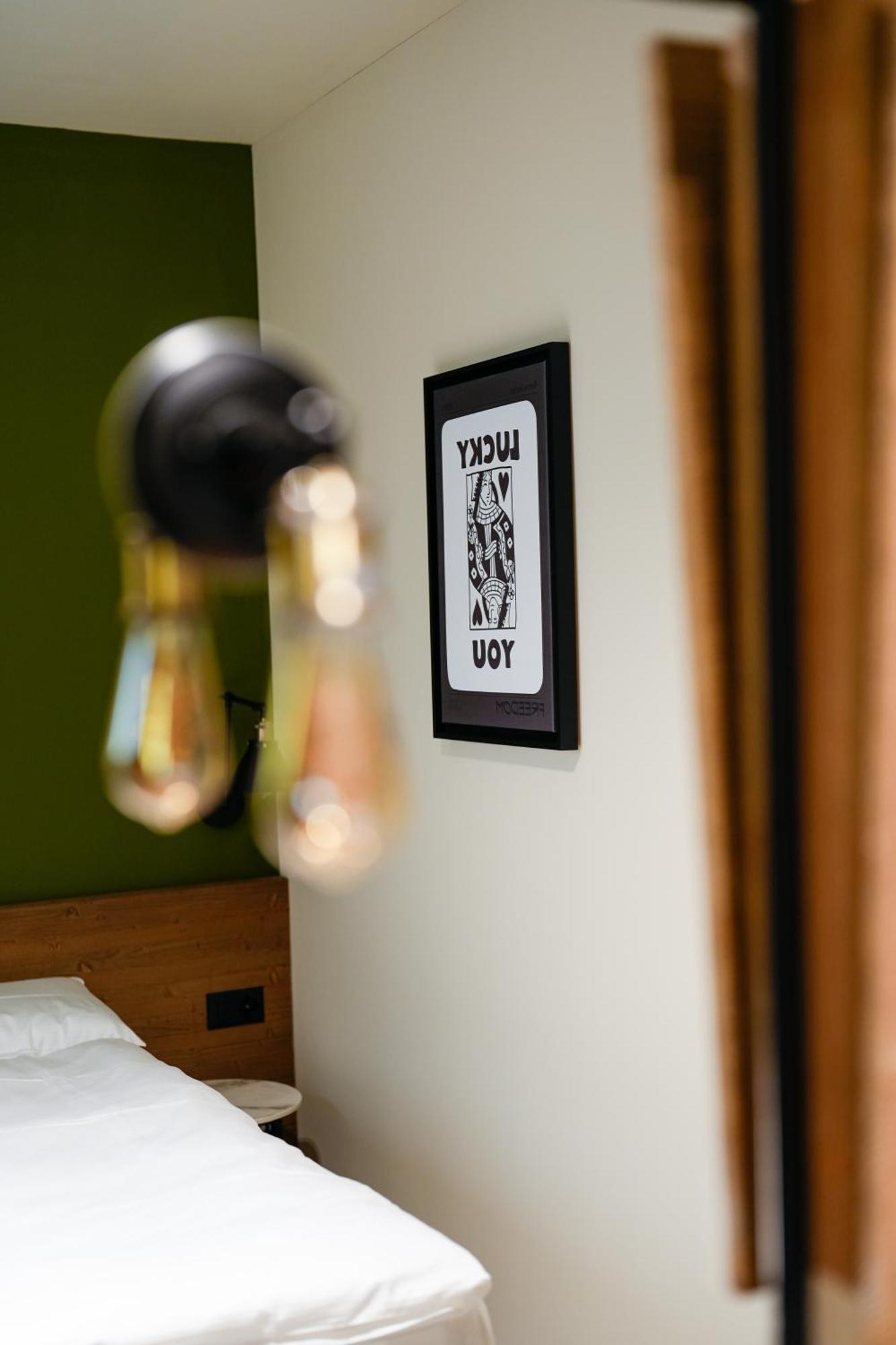 Seven Town House Boutique Hotel Locarno Exterior foto
