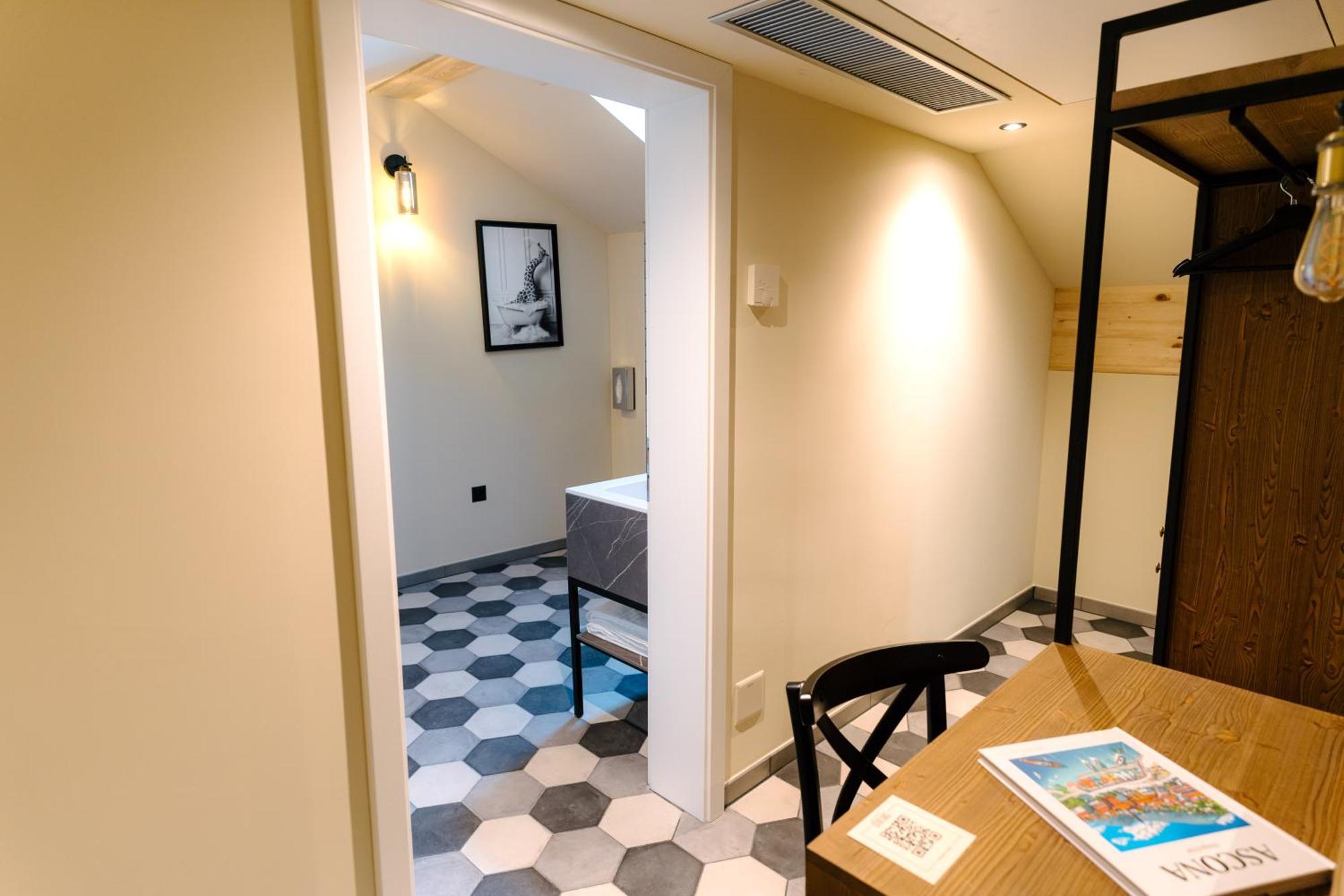 Seven Town House Boutique Hotel Locarno Exterior foto